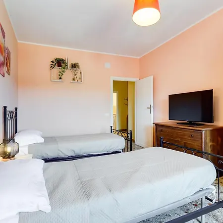 The Pope's Oasis Near Trastevere And Historical Center شقة روما