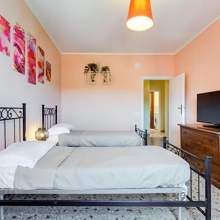 شقة The Pope's Oasis Near Trastevere And Historical Center روما